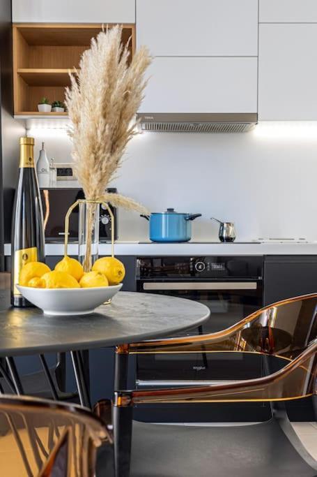 Calm Home Διαμέρισμα Κέντρο Ηρακλείου Heraklion  Bagian luar foto