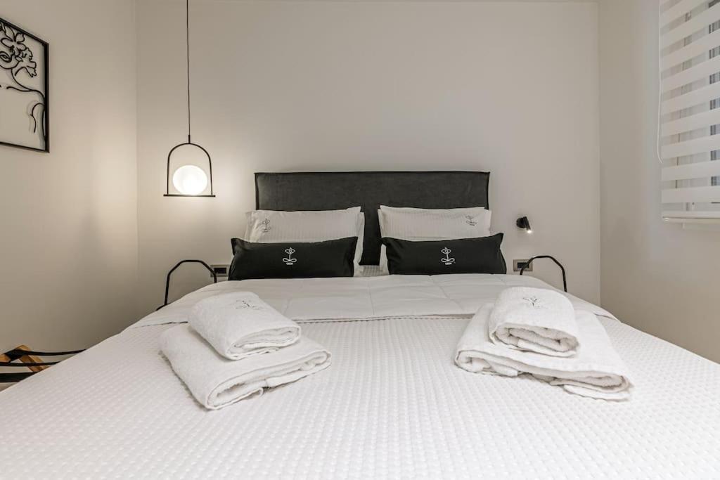 Calm Home Διαμέρισμα Κέντρο Ηρακλείου Heraklion  Bagian luar foto