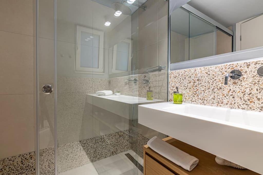 Calm Home Διαμέρισμα Κέντρο Ηρακλείου Heraklion  Bagian luar foto