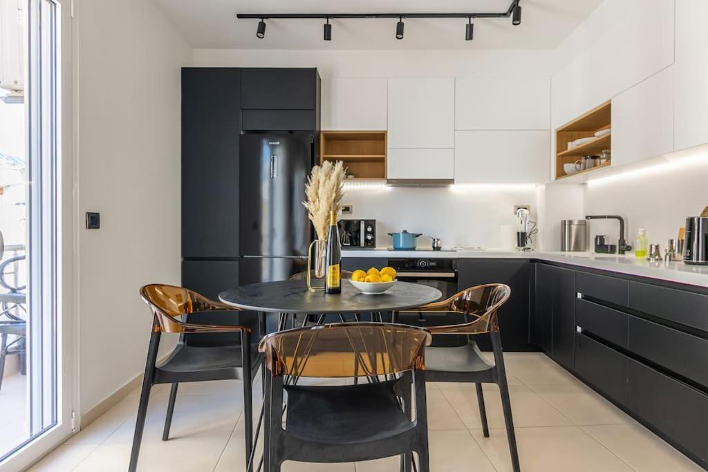 Calm Home Διαμέρισμα Κέντρο Ηρακλείου Heraklion  Bagian luar foto
