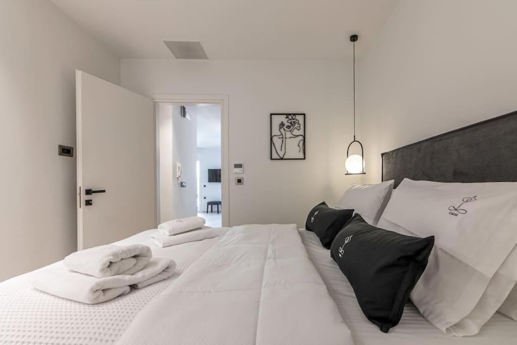 Calm Home Διαμέρισμα Κέντρο Ηρακλείου Heraklion  Bagian luar foto